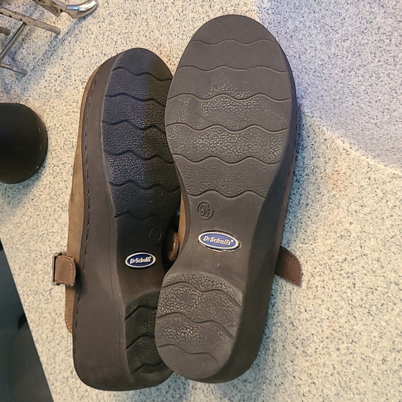 Dr scholls leather clogs, sz 9.5, brown - Picture 7 of 8